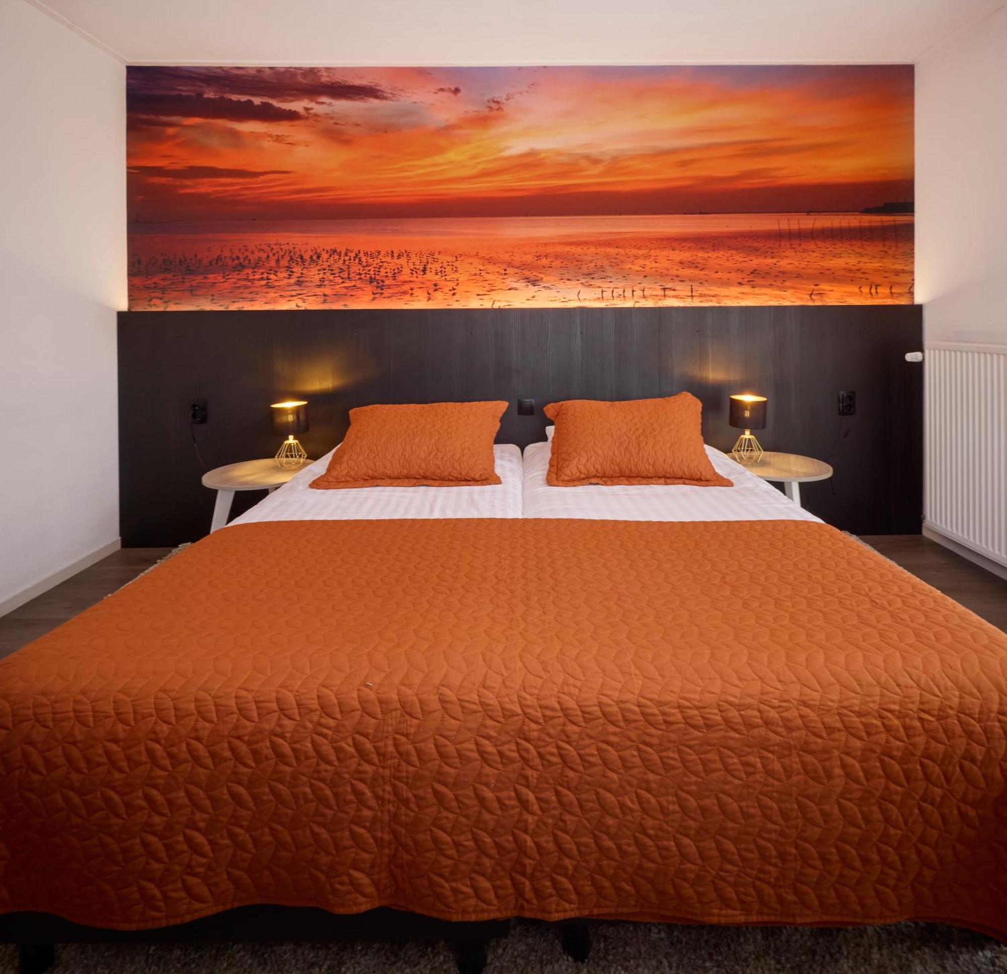 Hotel 'T Gemeentehuis Bedum Экстерьер фото